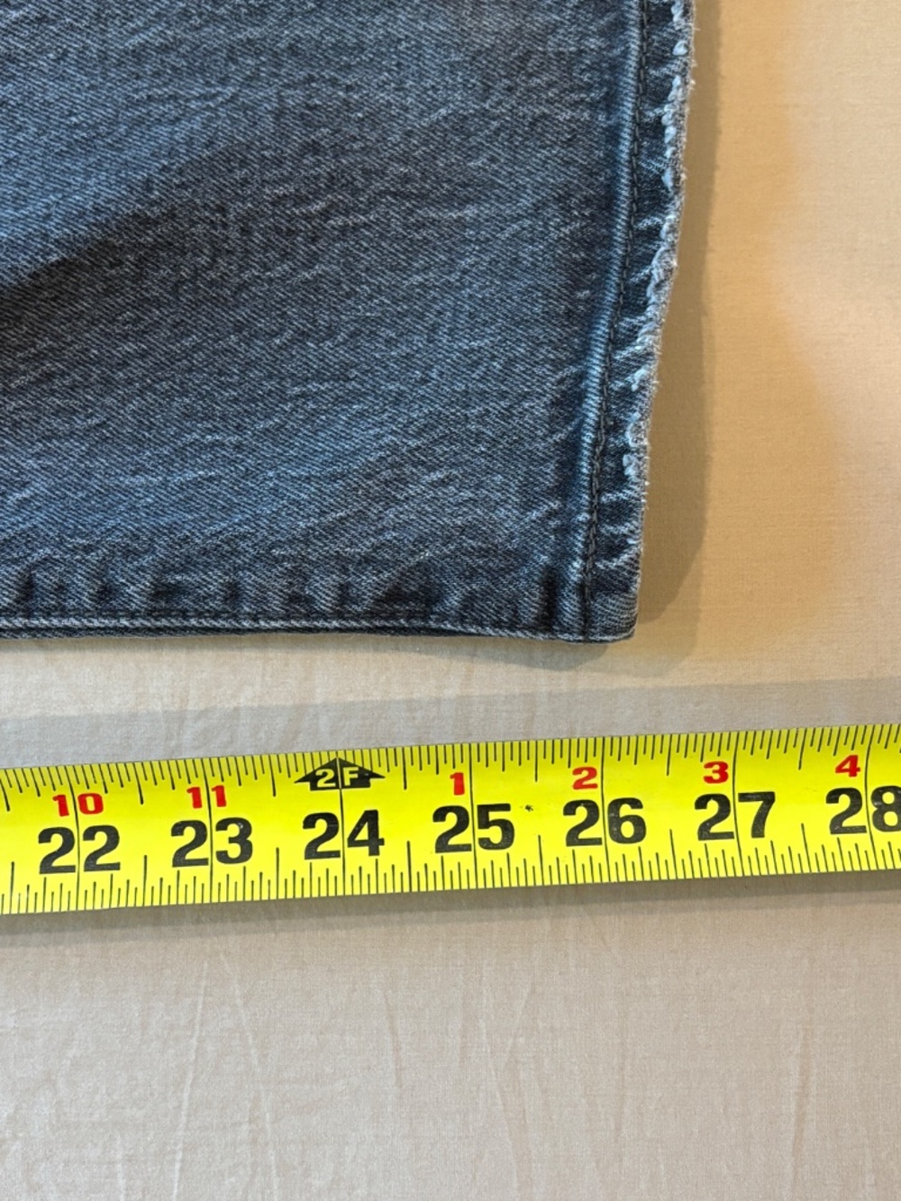 Levi's Premium Ribcage Straight Washed Black Jeans - Picture 8 of 8